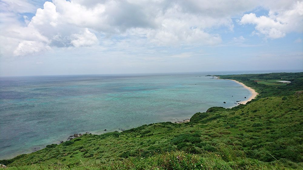 石垣島最北端平久保崎燈台 海天一線景色