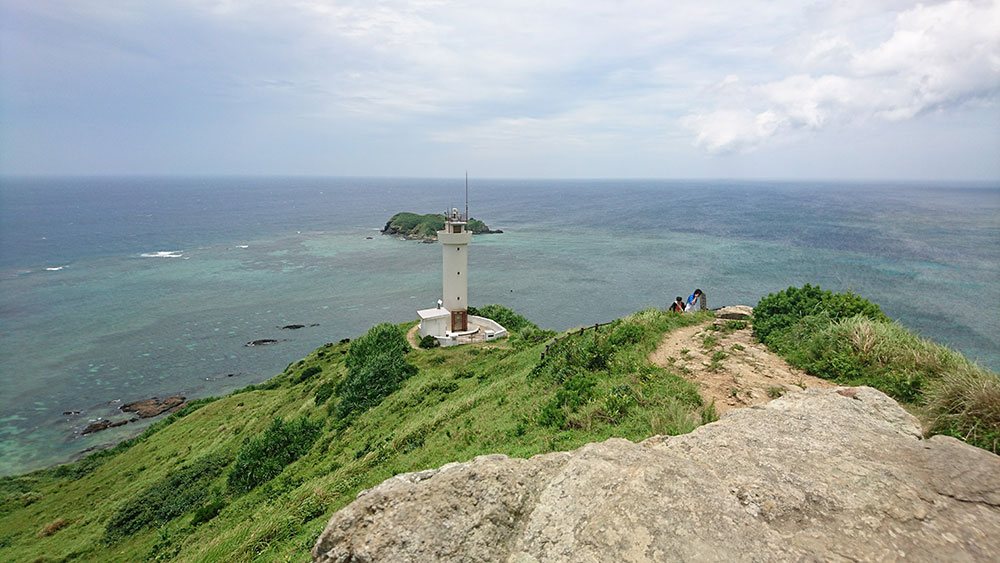 石垣島最北端平久保崎燈台 海天一線景色